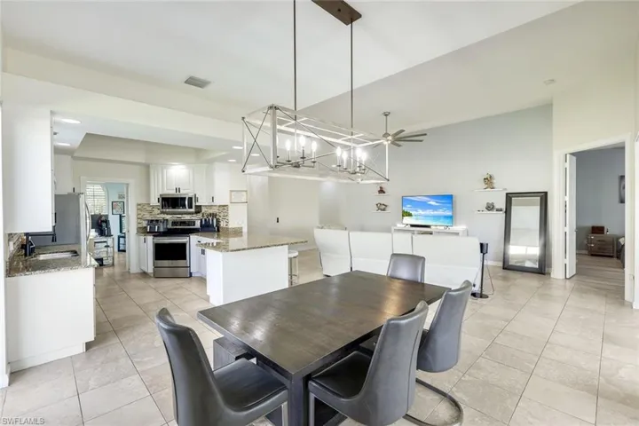 28032 Eagle Ray Ct, Bonita Springs, Florida 34135