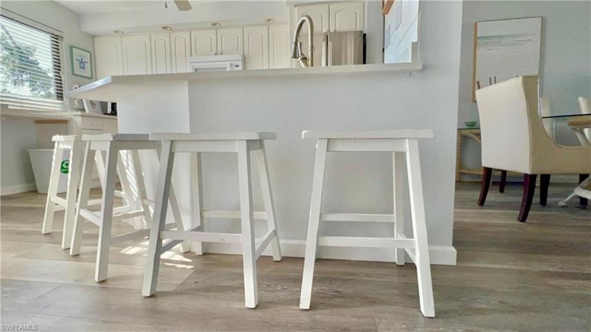 Breakfast Bar