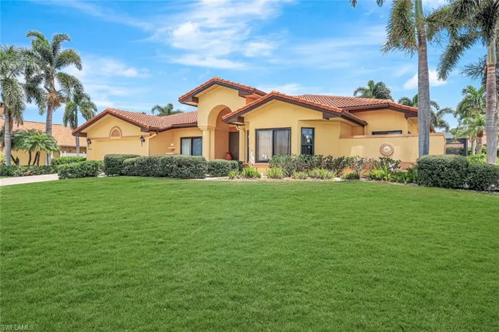 619 SE 18th  TER, Cape Coral, FL 33990