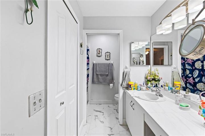 6282  Shadowood  CIR, NAPLES, FL 34112