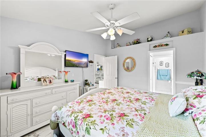 6282  Shadowood  CIR, NAPLES, FL 34112