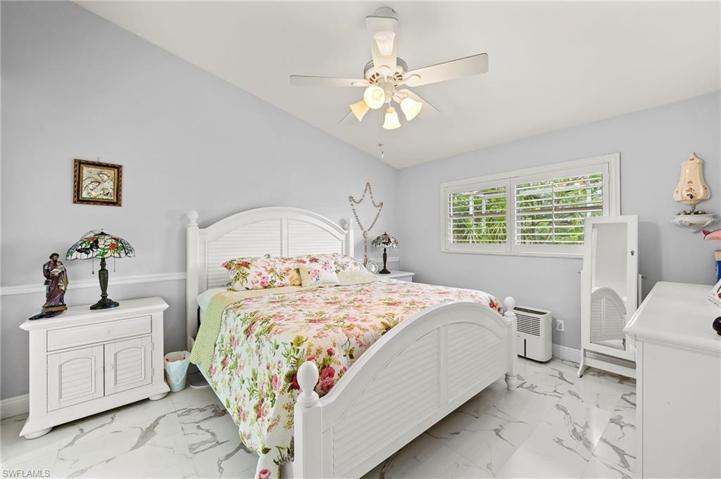 6282  Shadowood  CIR, NAPLES, FL 34112