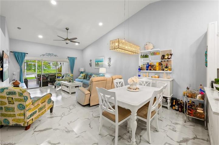 6282  Shadowood  CIR, NAPLES, FL 34112