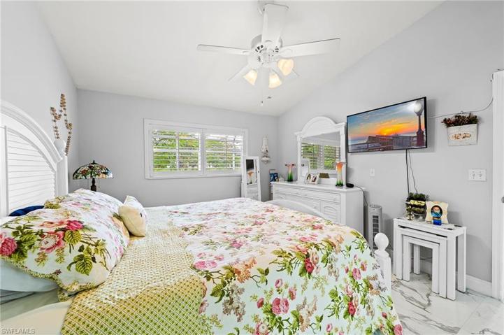 6282  Shadowood  CIR, NAPLES, FL 34112