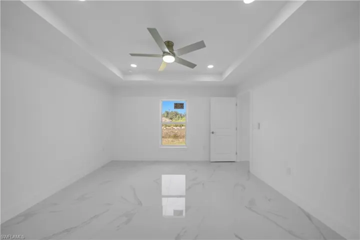 1023  Pilgrim E ST, Lehigh Acres, FL 33974