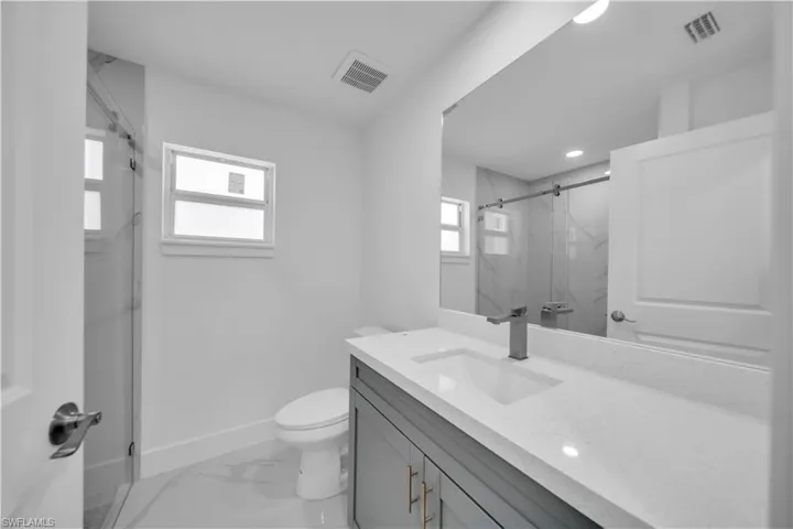 1023  Pilgrim E ST, Lehigh Acres, FL 33974