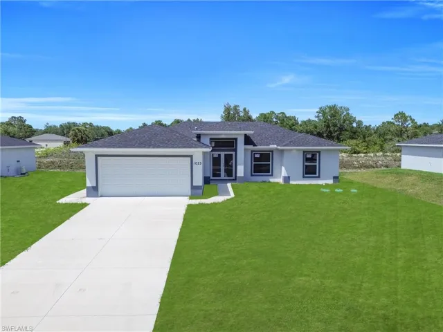 1023  Pilgrim E ST, Lehigh Acres, FL 33974