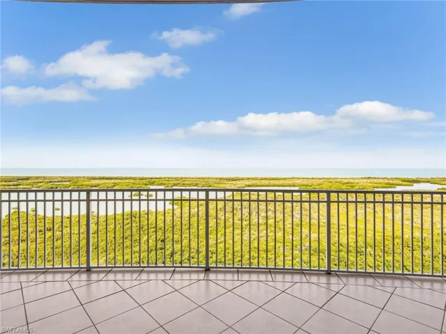 1001 Arbor Lake Dr # 1406, Naples, Florida 34110