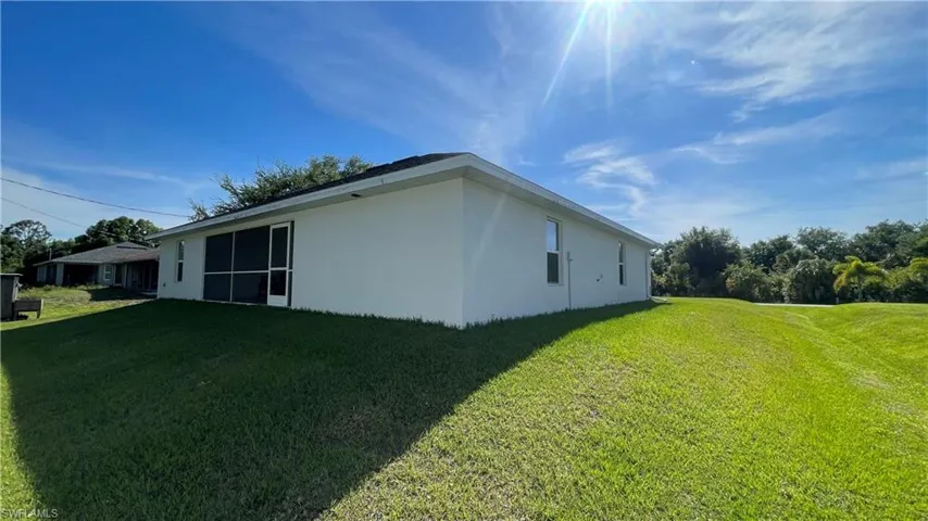 6138  Higgins  AVE, Fort Myers, FL 33905