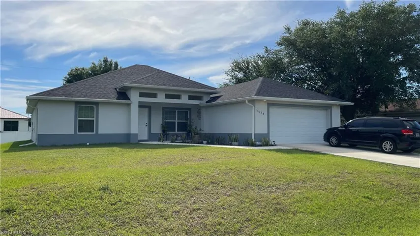 6138  Higgins  AVE, Fort Myers, FL 33905