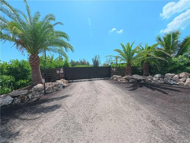 12242 Eagles Nest Dr, Bokeelia, Florida 33922
