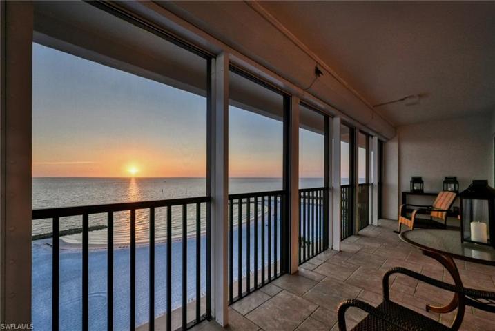 Front row seats to Naples' Sunsets every night