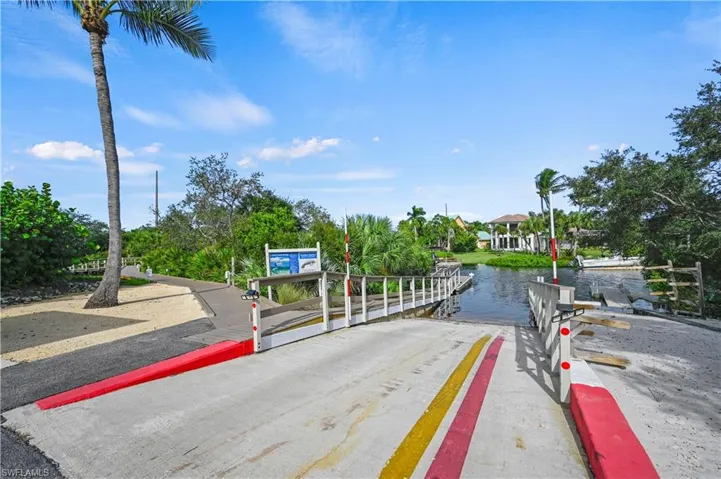 20940 Island Sound Cir 105, Estero, Florida 33928