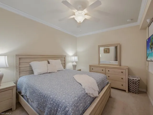 9826  Giaveno  CIR, Naples, FL 34113
