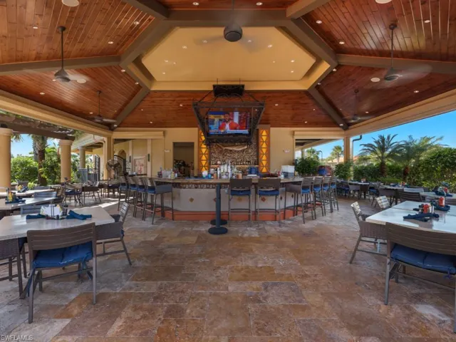 9826  Giaveno  CIR, Naples, FL 34113