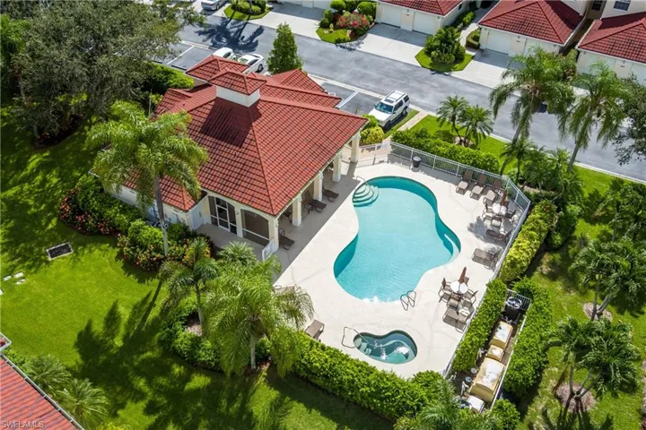 650  Lalique  CIR, Naples, FL 34119