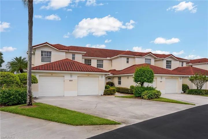 650  Lalique  CIR, Naples, FL 34119