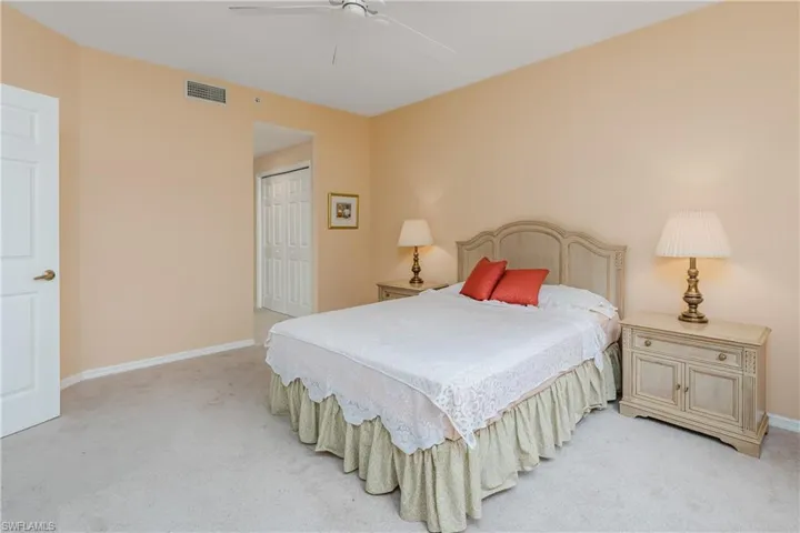 650  Lalique  CIR, Naples, FL 34119