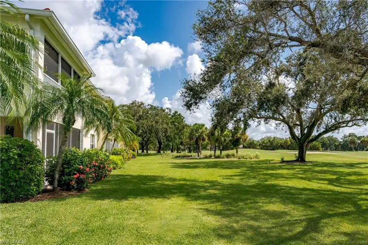 650  Lalique  CIR, Naples, FL 34119