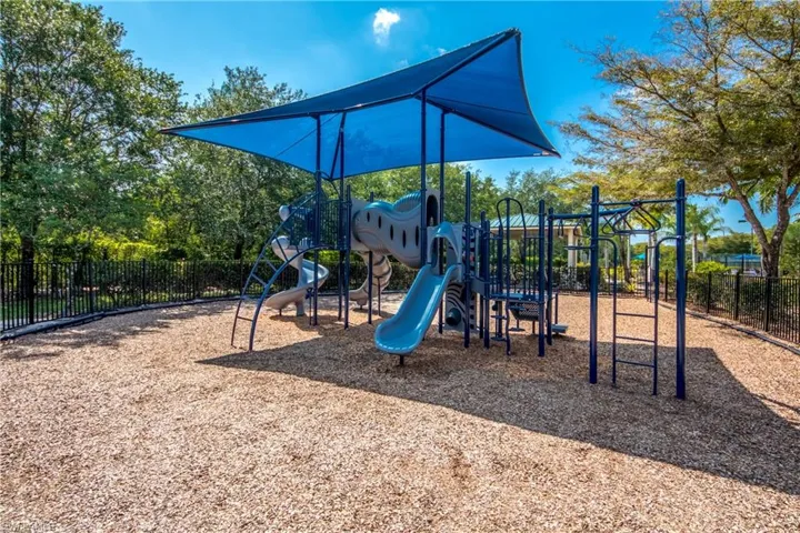 9959  Chiana  CIR, Fort Myers, FL 33905