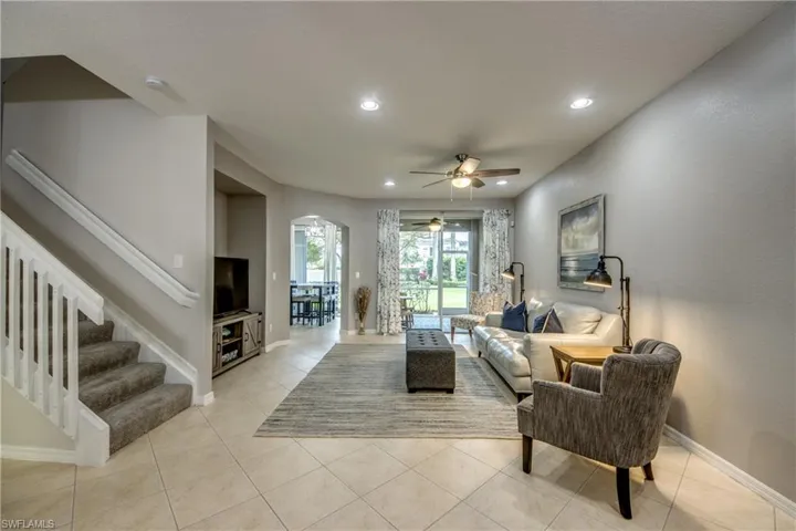 9959  Chiana  CIR, Fort Myers, FL 33905