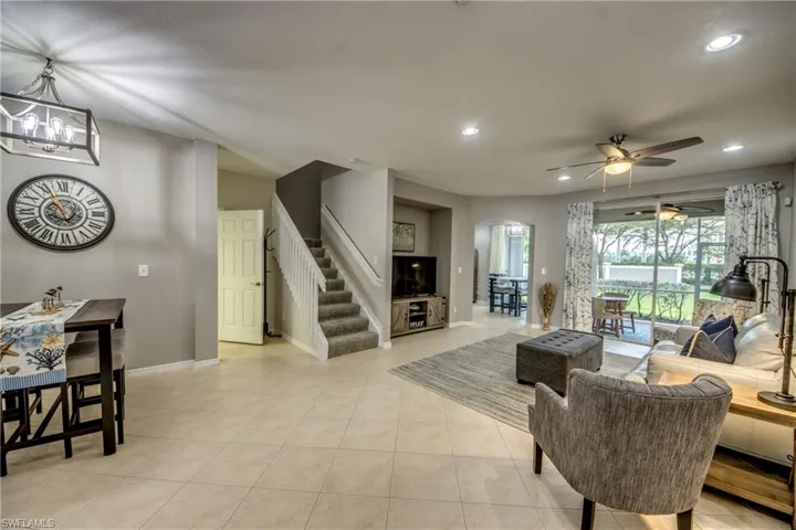 9959  Chiana  CIR, Fort Myers, FL 33905
