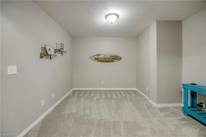 9959  Chiana  CIR, Fort Myers, FL 33905