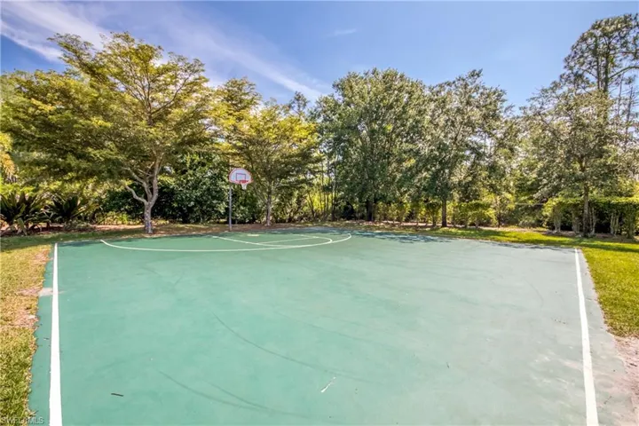 9959  Chiana  CIR, Fort Myers, FL 33905
