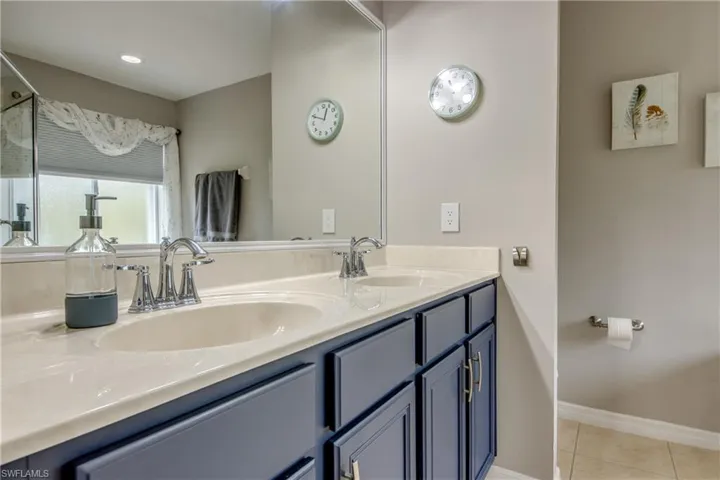 9959  Chiana  CIR, Fort Myers, FL 33905