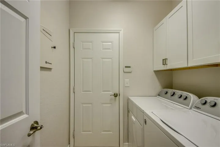 9959  Chiana  CIR, Fort Myers, FL 33905
