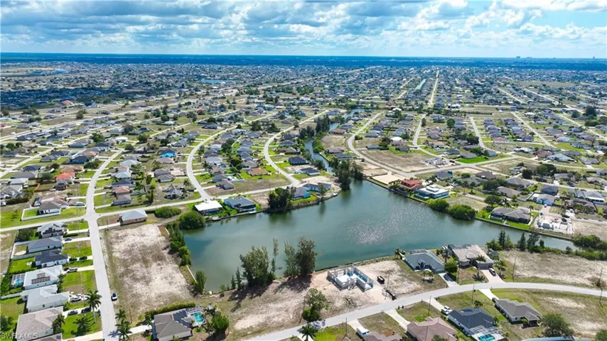 1313 Nw 20th Ct, Cape Coral, Florida 33993