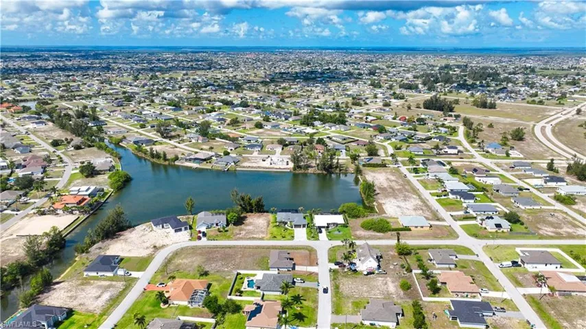 1313 Nw 20th Ct, Cape Coral, Florida 33993