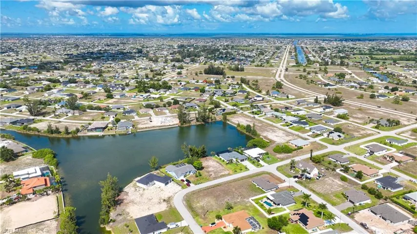 1313 Nw 20th Ct, Cape Coral, Florida 33993