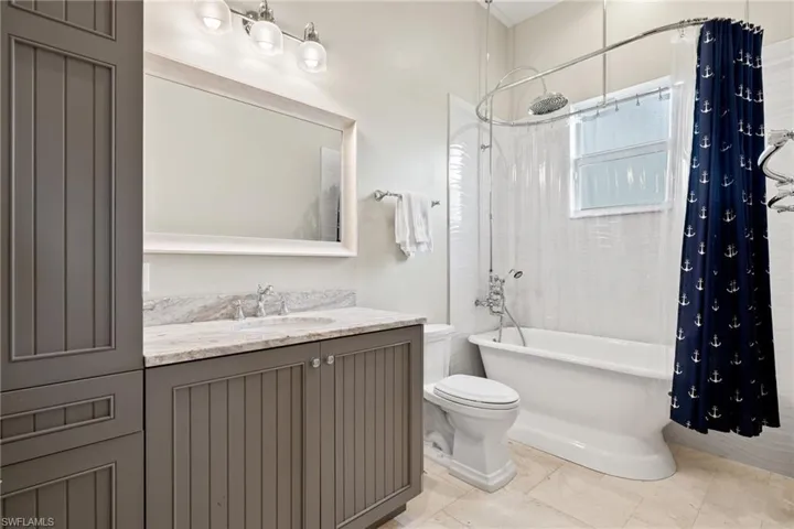 Guest Bath 2