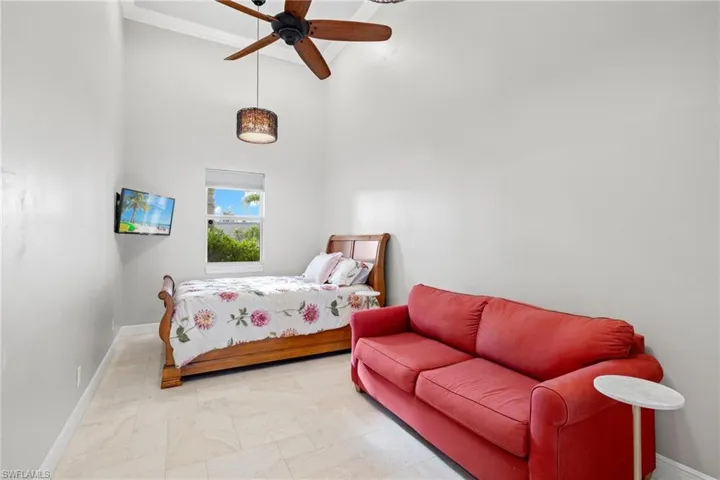 Guest Bedroom 3