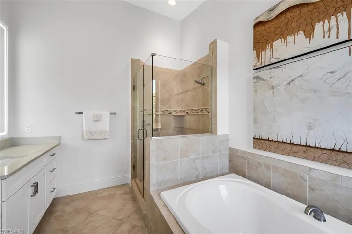 1004 7th St S, Naples, Florida 34102