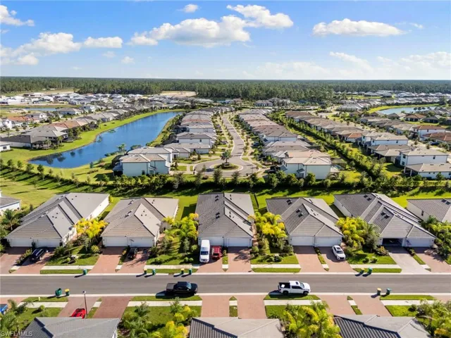 2340 Dragonfruit Way, Naples, Florida 34120