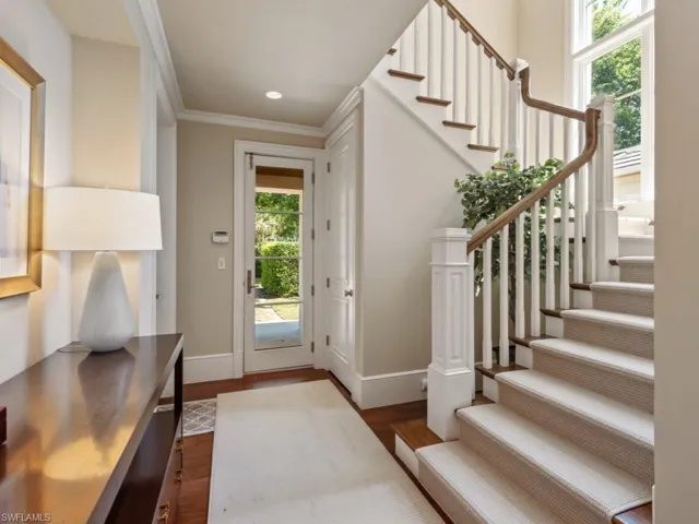 Separate staircase to Guest Retreat
