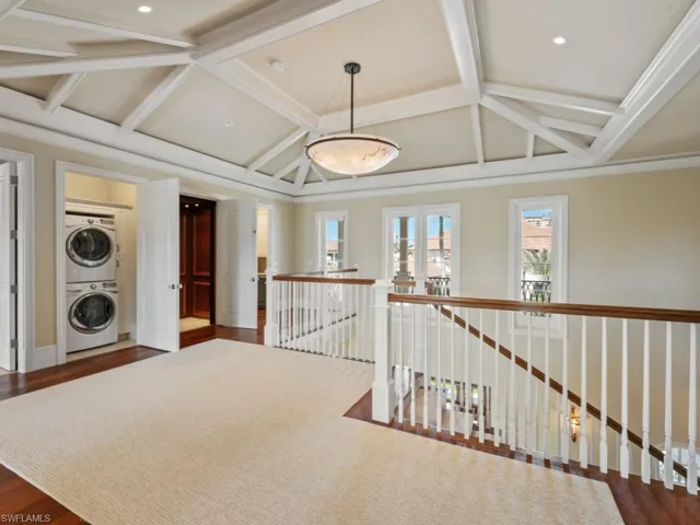 2nd floor loft