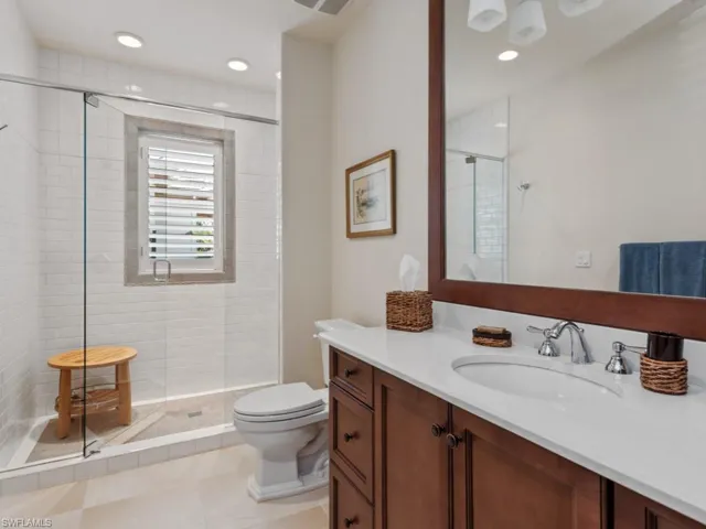 2nd floor Guest Retreat bathroom