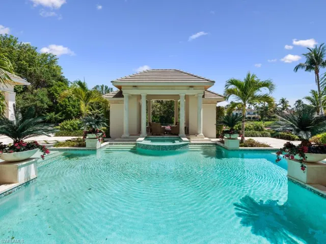 Pool and cabana (with bathroom and outdoor shower)