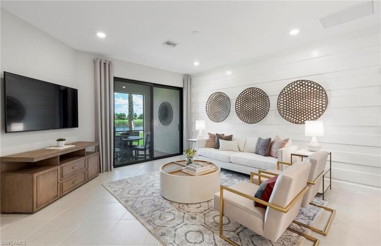 Photos are for illustration purposes only, options may vary.  Photos of model home.