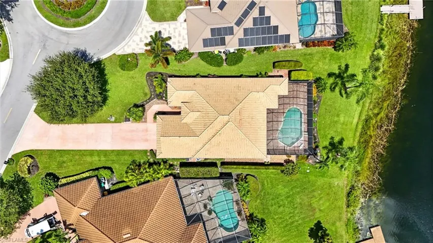 10826 Fulmar Ct, Naples, Florida 34119