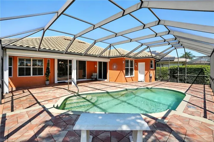 10826 Fulmar Ct, Naples, Florida 34119