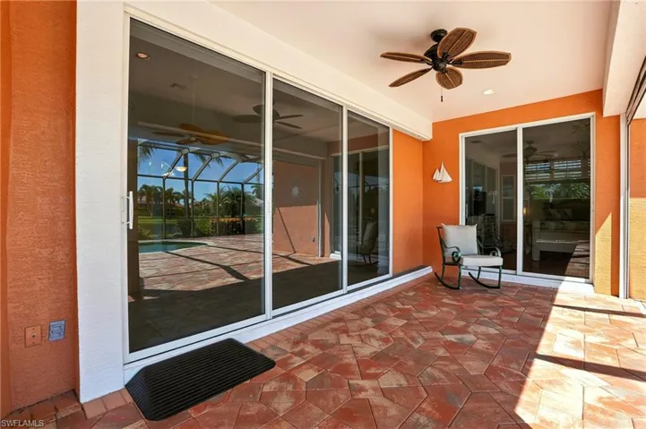10826 Fulmar Ct, Naples, Florida 34119
