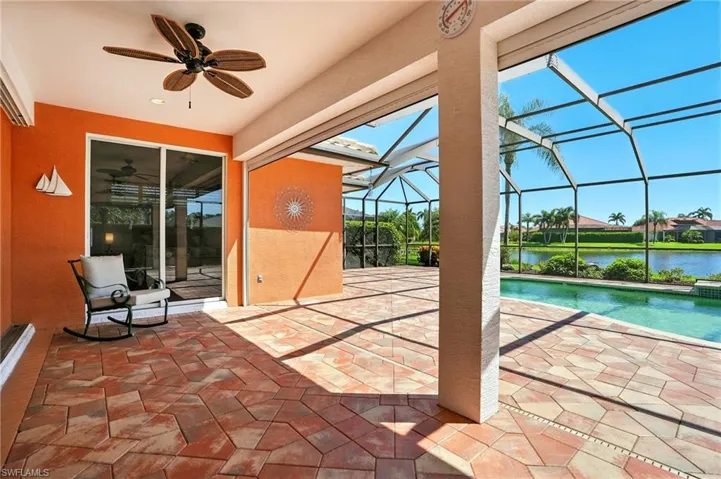 10826 Fulmar Ct, Naples, Florida 34119