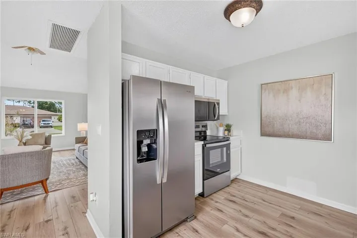 9076 Shaddock Rd W, Fort Myers, Florida 33967