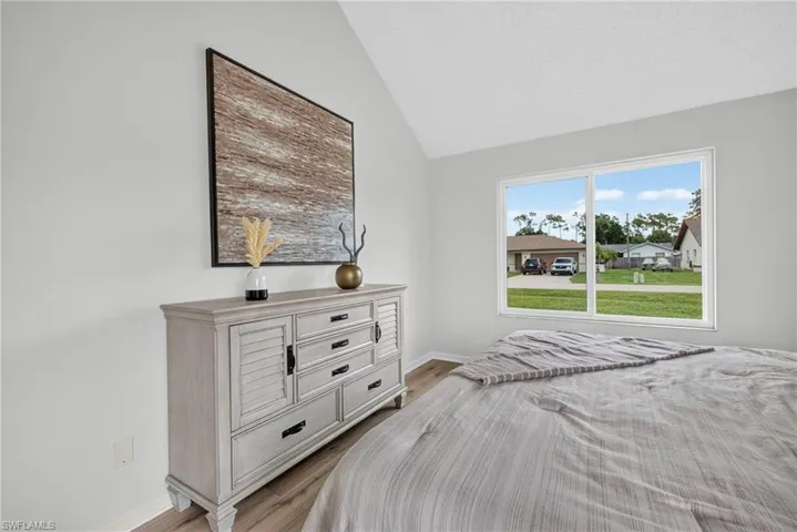 9076 Shaddock Rd W, Fort Myers, Florida 33967
