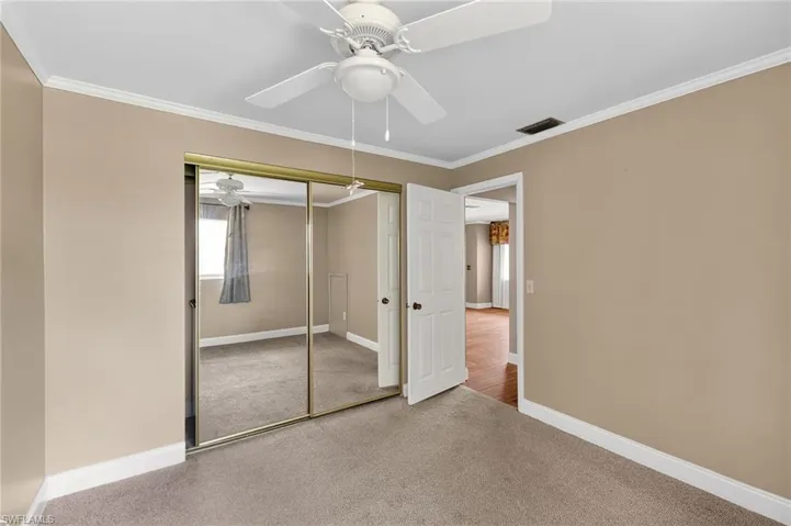 5240 Versaille Ct, Cape Coral, Florida 33904