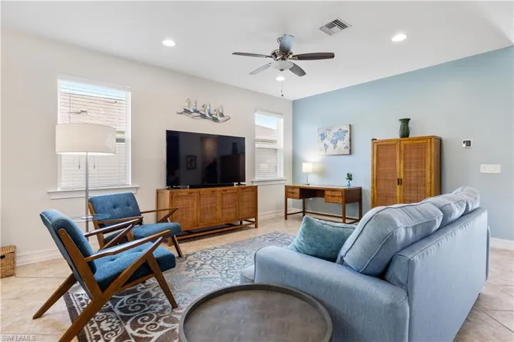 3161 Amadora Cir, Cape Coral Fl 33909